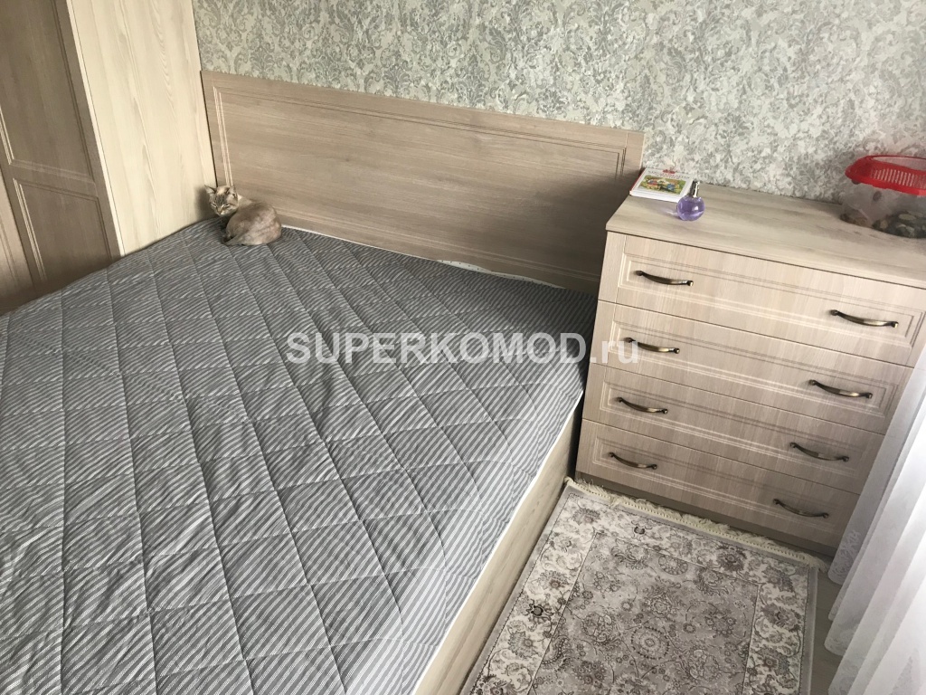 Мебель для спальни с комодом и шкафом заказать недорого
