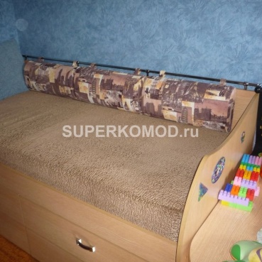 детская кровать с ящиками и рэлингами