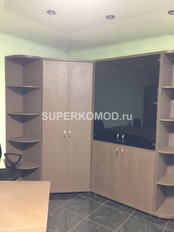 Угловая стенка для офиса